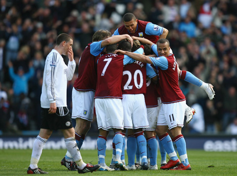 满是惊喜！拉菲尼亚生日当天，妻子给他送了一辆房车（生日惊喜连连：拉菲尼亚获妻子赠送房车）