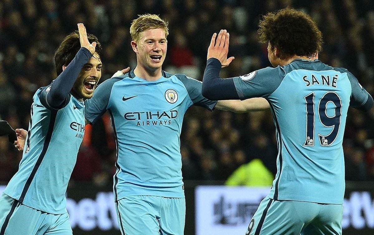 女排世联赛最佳阵容：7人名单揭晓！意大利包揽四席、自由人拿MVP（女排世联赛最佳阵容出炉：七人名单公布，意大利揽四席，自由人当选MVP）