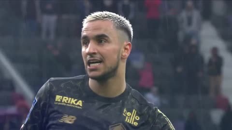 前NV自由人转战WBG后状态下滑引热议（前NV自由人加盟WBG后表现下滑引发热议）