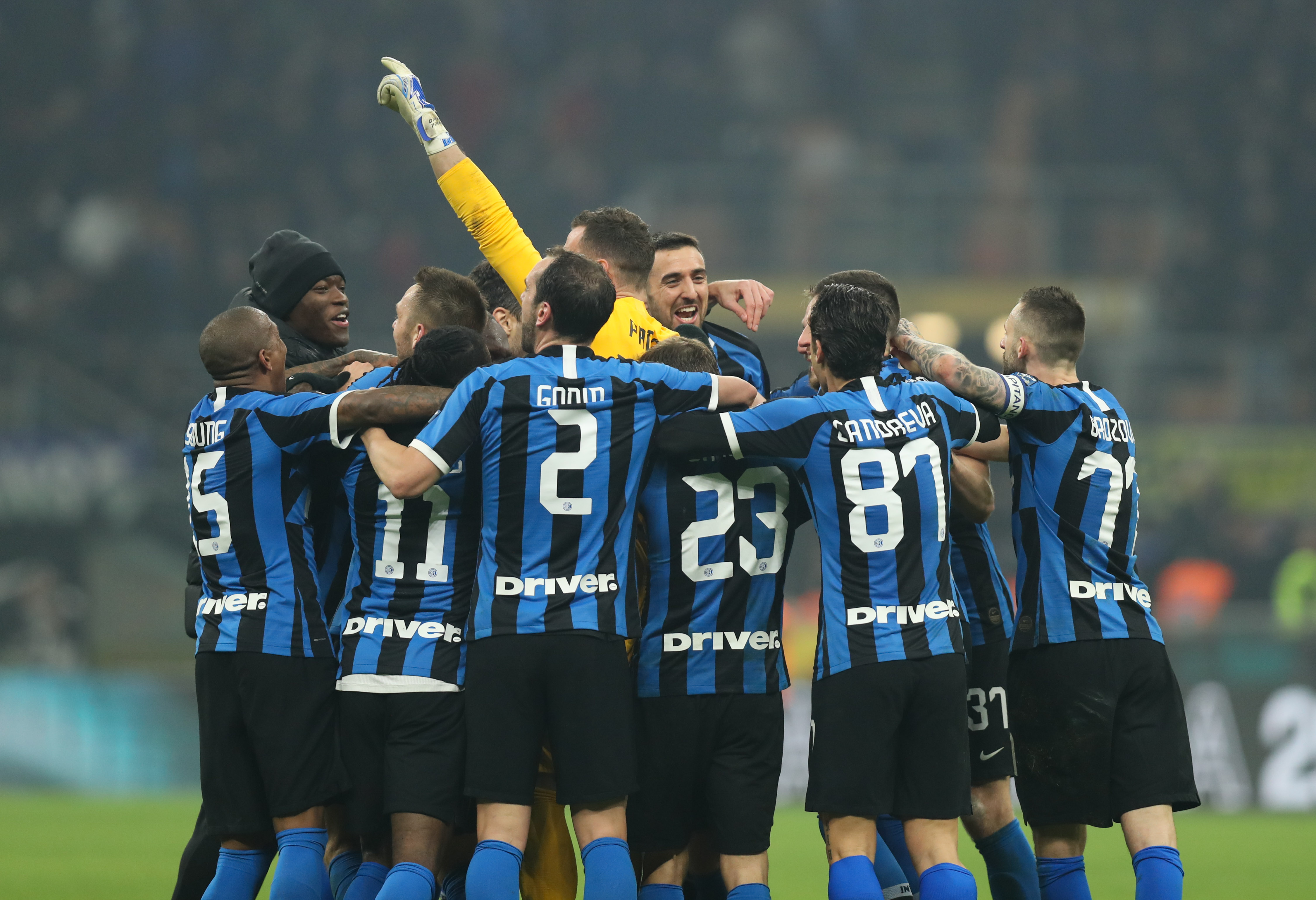 新鹏城官方：埃杜-加西亚将在合同期满后正式离队（新鹏城官宣：埃杜-加西亚合同到期后离队）