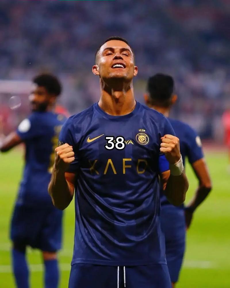 每体：对阵马竞，弗里克考虑再次启用赫拉德-马丁踢中后卫（每体：战马竞，弗里克或再启用赫拉德-马丁出任中卫）